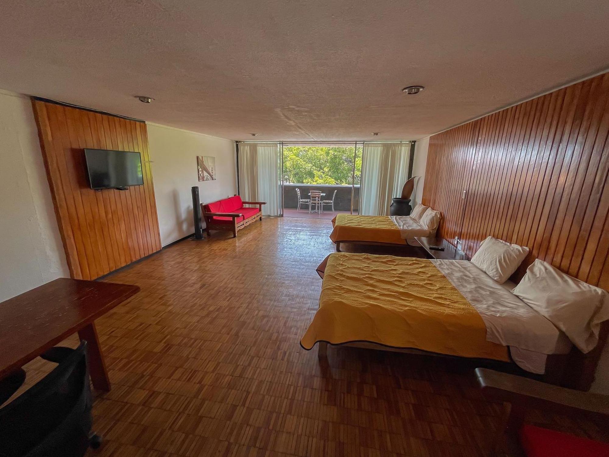 Suites Las Plazas Куернавака Екстериор снимка